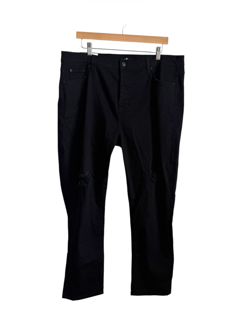 7 For All Mankind Josefina Feminine Boyfriend Distressed Black Jeans Size 34 NWT